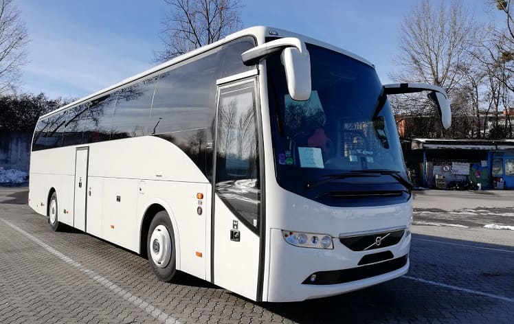 Csongrád: Bus rent in Hódmezővásárhely in Hódmezővásárhely and Hungary